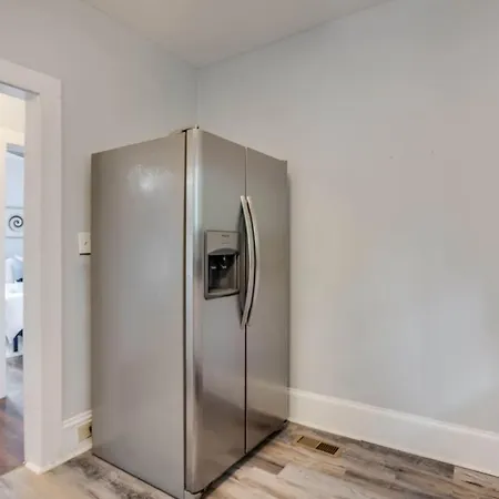 Holiday home Downtown,fenced Yard,5 Beds Charlotte