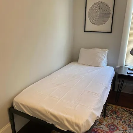 Holiday home Downtown,fenced Yard,5 Beds *