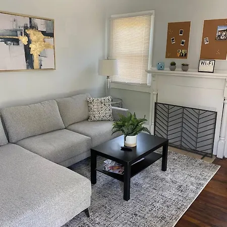 Holiday home Downtown,fenced Yard,5 Beds Charlotte