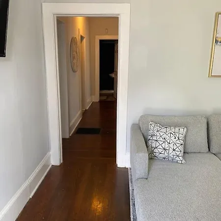 Downtown,fenced Yard,5 Beds Charlotte