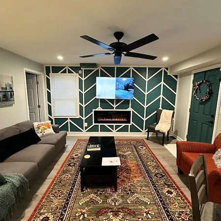 2br In Sardis, Near Panthers Stadium With Workspace Apartment Charlotte