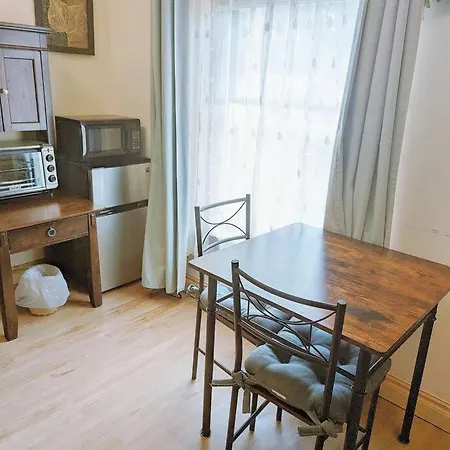 Apartment Walkable Uptown Area, King Suite, Quiet And Private Charlotte