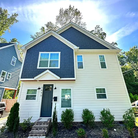 New Charming 3bd Townhome With Wifi - 9 Min To Uptown