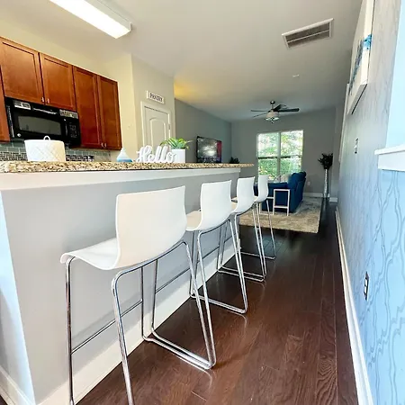 Modern Townhouse - 1 Min To Uptown Clt - Walk To Restaurants Charlotte