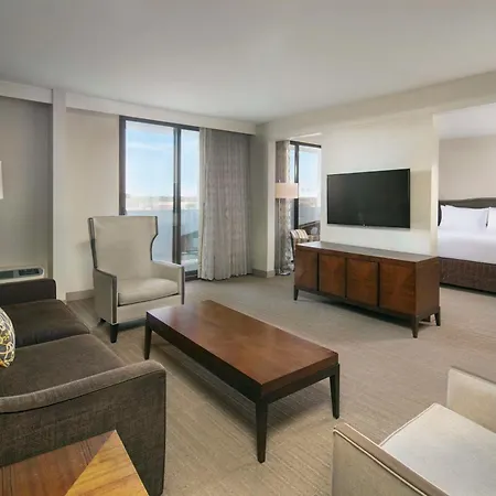 Hotel Sonesta Lower South End 4*