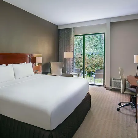 Sonesta Lower South End Hotel
