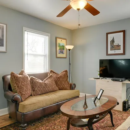 Renovated - 3 Mi To Downtown! Charlotte