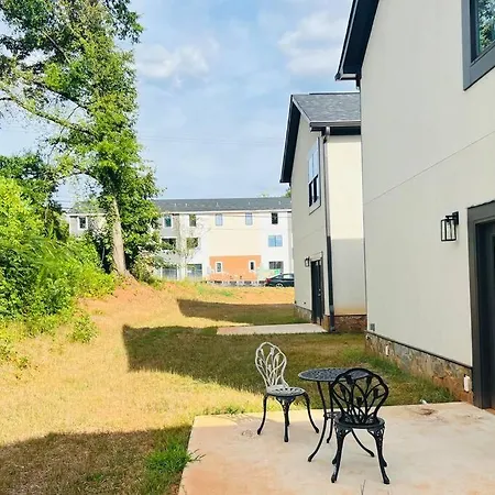 Holiday home Vacation In Clt King And 3q *