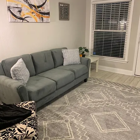 Apartment Good Times