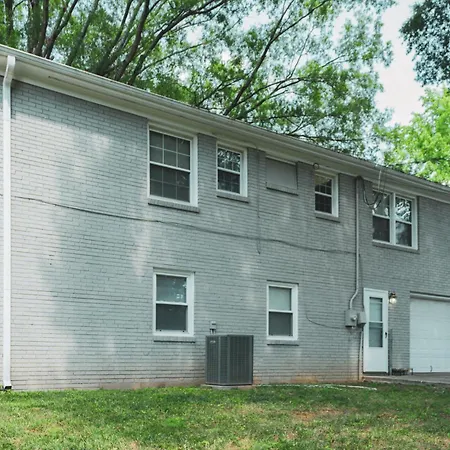 Holiday home Spacious Pet Friendly 4br Near Uptown Clt Novant Charlotte