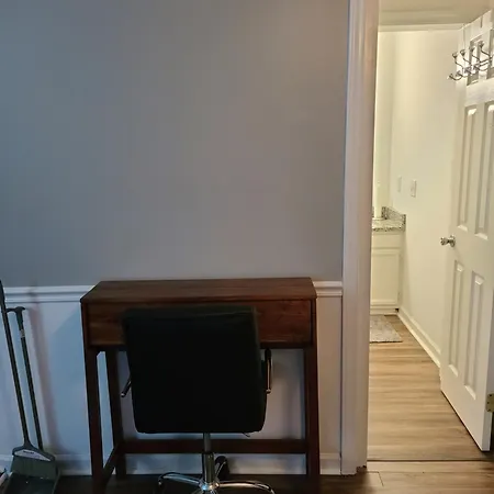 Staycation Serenity Homestay Charlotte