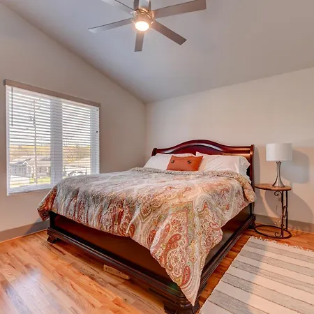 Modern With Yard 3 Mi To Uptown Charlotte! Charlotte