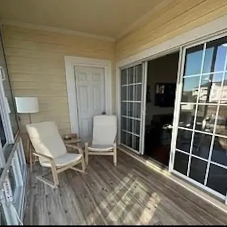 Apartment Blissful Vacations *