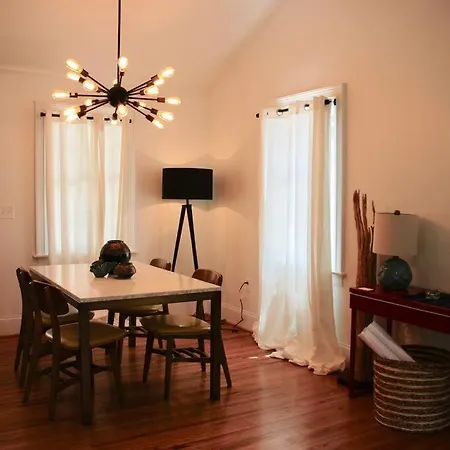 Charming Urban Retreat - Cozy In * Charlotte