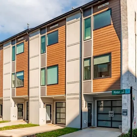 Holiday home Minter Teal With Rooftop Balcony Charlotte