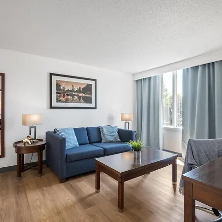 315 Loso Airport 4* Charlotte