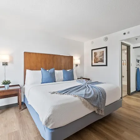 315 Loso Airport Aparthotel