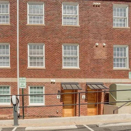 Spacious 3br Oasis On Grandin Road Apartment Charlotte