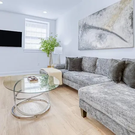 Spacious 3br Oasis On Grandin Road Apartment Charlotte