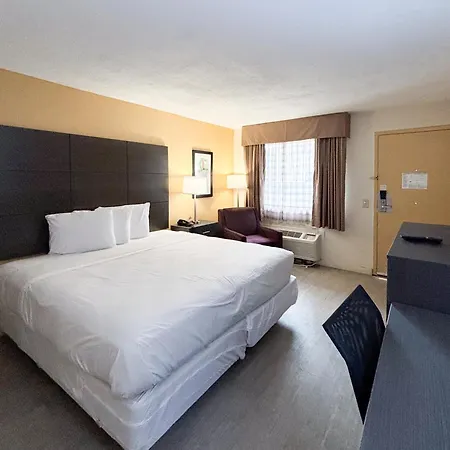 6 Charlotte, Nc Northlake Hotel Charlotte
