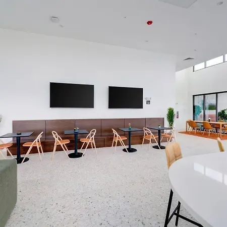 Apartment Trendy South End