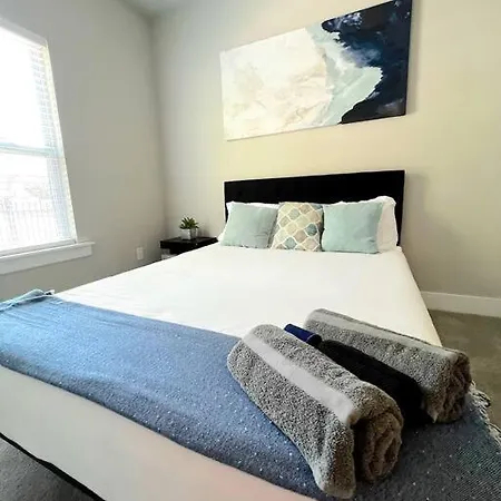 Brand New Build 10 Min- Uptown *