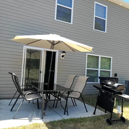 Holiday home Spacious 3-bedrooms House In Charlotte