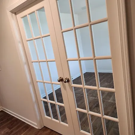 Spacious 3-bedrooms House In Charlotte