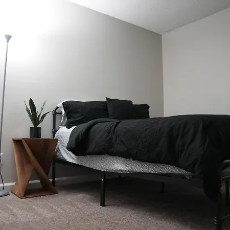 Luxury & Convenience In South End Apartment