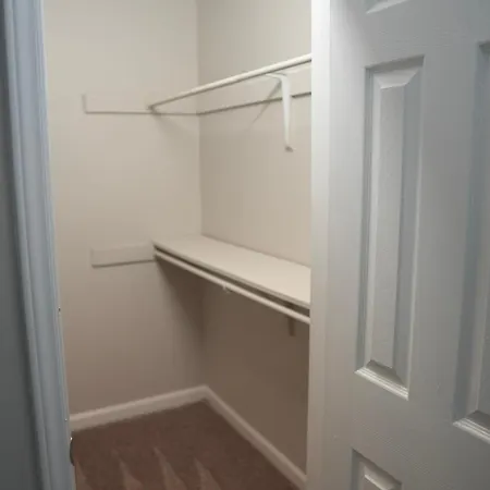 Luxury & Convenience In South End Apartment *
