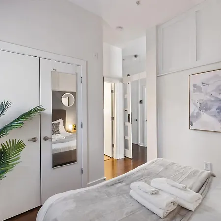 Apartment Spacious 2bd With Private Balcony And Free Parking 2
