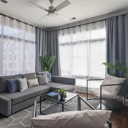 Apartment Spacious 2bd With Private Balcony And Free Parking 2 Charlotte