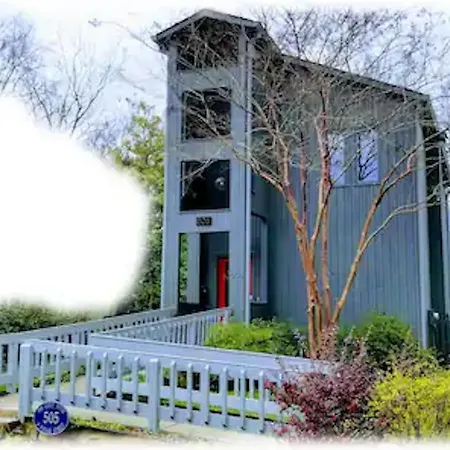 Apartment The Guest House, 2br, Historic Uptown Charlotte