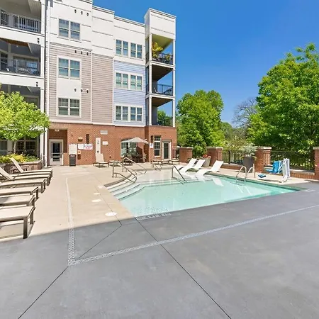 Apartment Chic Uptown Unit With Gym, Pool Charlotte