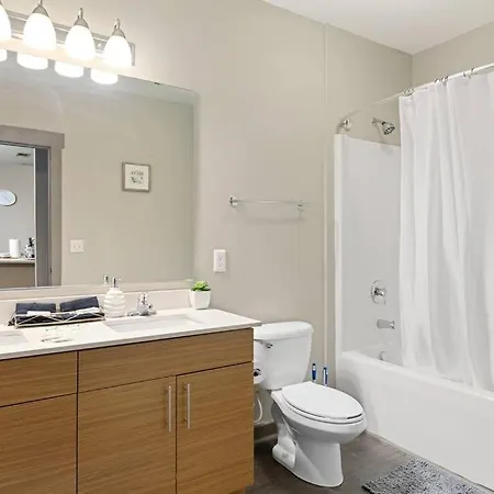 Apartment 2ba/2br Uptown Loft 5 Mins To Panthers Stadium_319