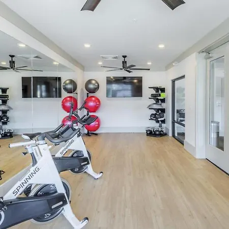 Landing At Pine 25 North End - 1 Bedroom In Tryon Hills Apartment *
