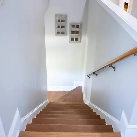 Spacious And Stylish House * Charlotte