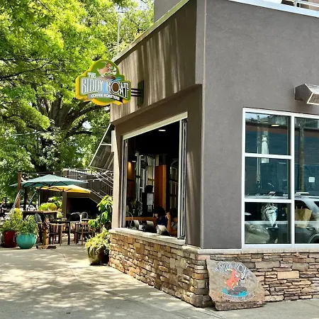 On The Move In Plaza Midwood Charlotte