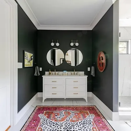 Brand New 5 Bedroom, 5 Minutes To Uptown! * Charlotte
