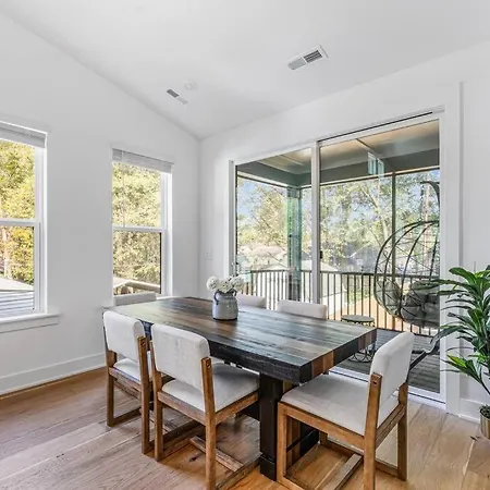 Modern 4br Uptown Oasis! Charlotte