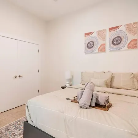 Apartment Stylish 2-bedroom In With Free Parking Charlotte