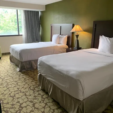 Ramada Plaza By Wyndham South End Airport Charlotte