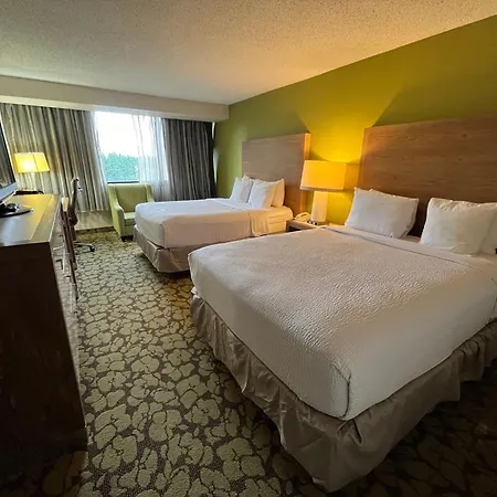 Ramada Plaza By Wyndham South End Airport
