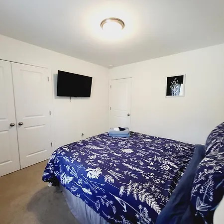 Holiday home Ranch Home! Near Uncc, Medieval, Pavilion & Uptown Charlotte