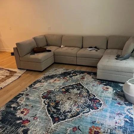 Spacious And Comfy Clt Retreat *