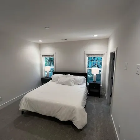 Spacious And Comfy Clt Retreat Charlotte