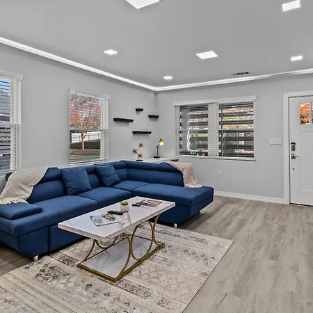 Retreat: Luxury 4br Heaven Holiday home *