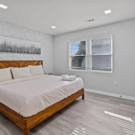 Retreat: Luxury 4br Heaven Holiday home