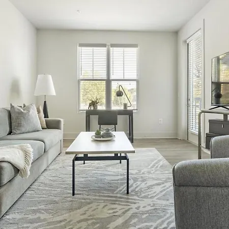 Apartment Landing At The Henry - 1 Bedroom In Northwest Charlotte