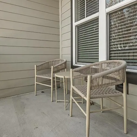 Landing At The Henry - 1 Bedroom In Northwest Apartment Charlotte
